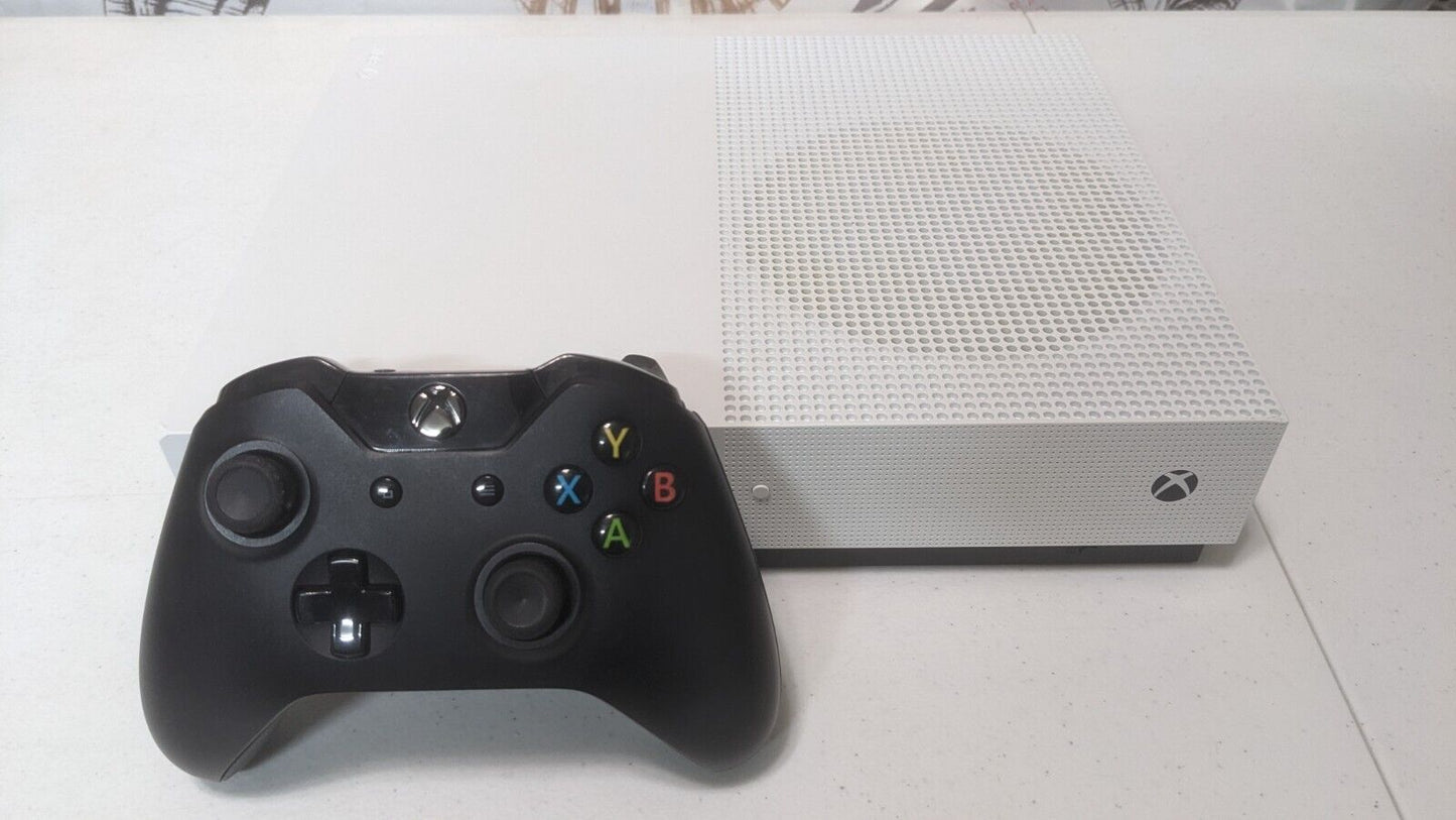 Microsoft Xbox One S 1TB Game Console w/ Controller + Accessories GOOD Condition